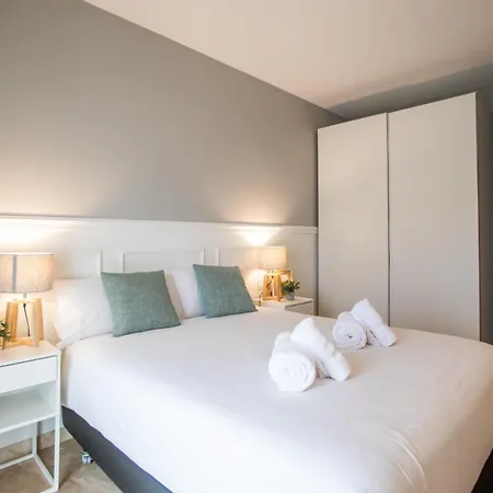 Διαμέρισμα 13mal1077- Magnific 2br Flat *