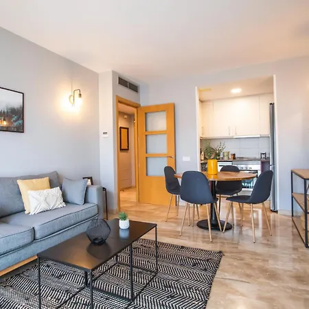 13mal1077- Magnific 2br Flat Lägenhet *